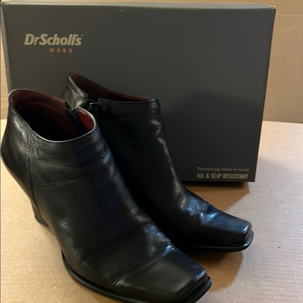 Dr. Scholl's Black Ankle Booties Sleek Design